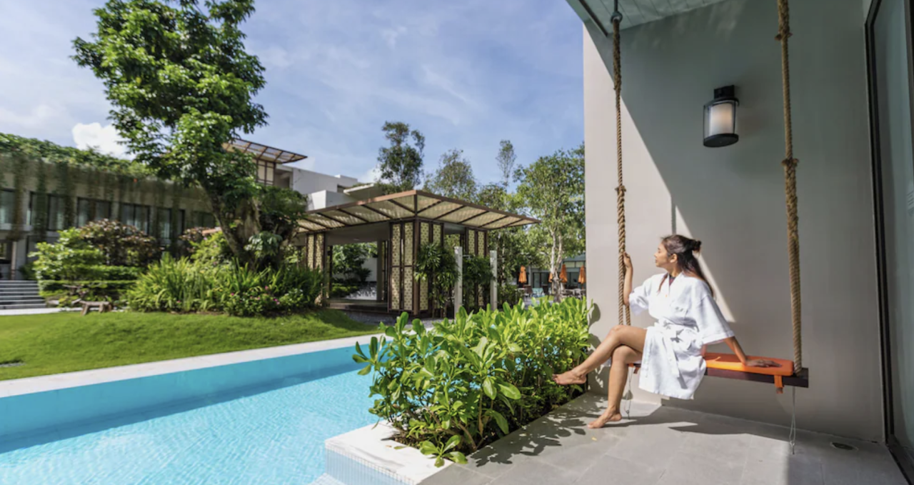 Kamer met directe zwembadtoegang bij het 4*-Proud Phuket in Thailand